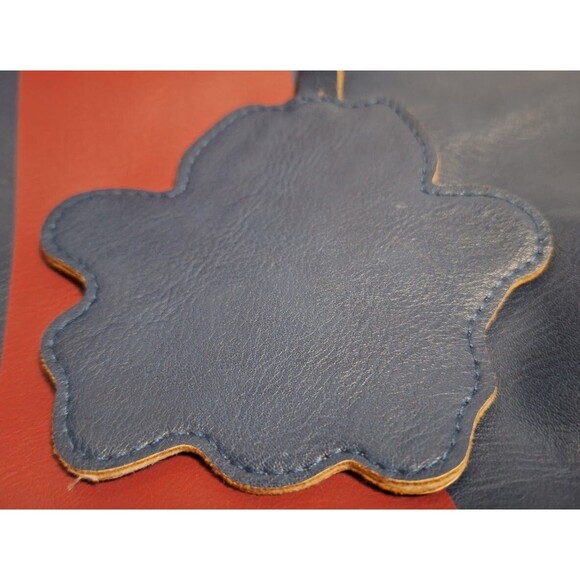 SAKS FIFTH AVENUE NAVY BLUE QUEEN BEE FAUX LEATHER PLEATHER TOTE HANDBAG - Picture 11 of 11